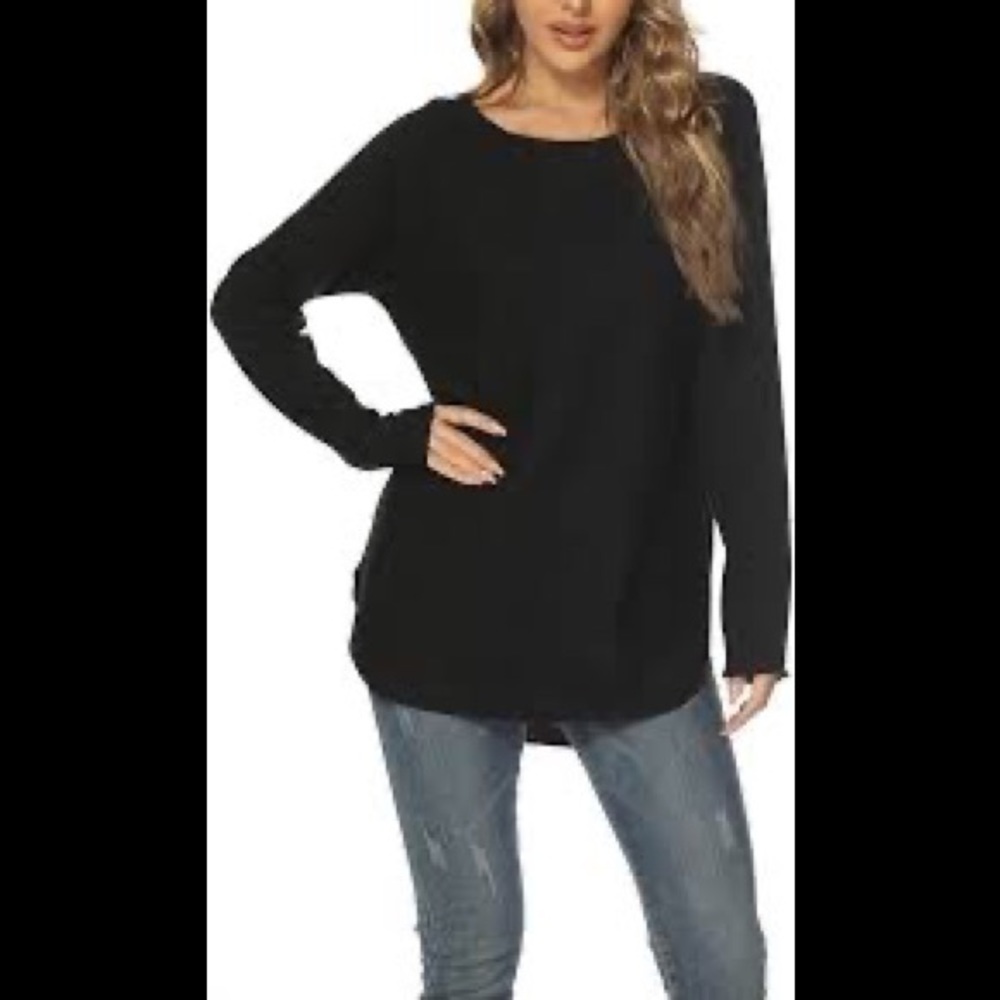 Design History Black Long Sleeve Pullover